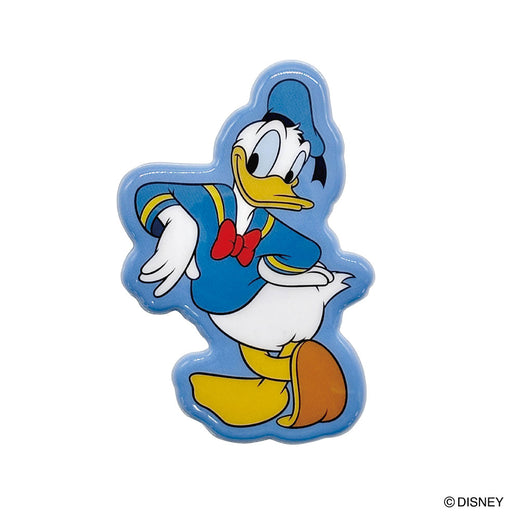 ディズニー　ダイカットバッジ